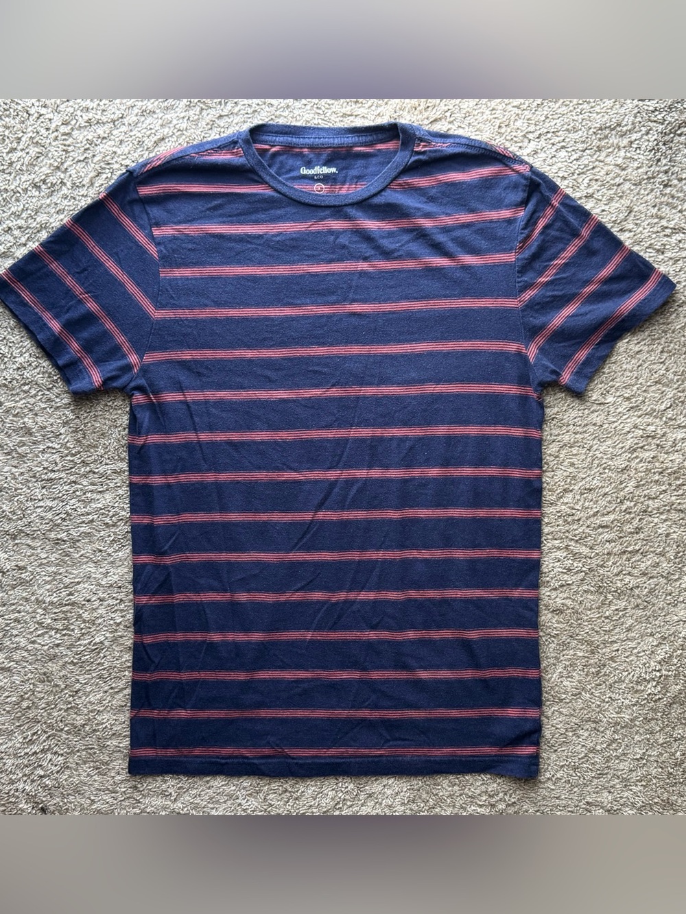 Goodfellow & Co Navy Red Striped T-Shirt Size Small